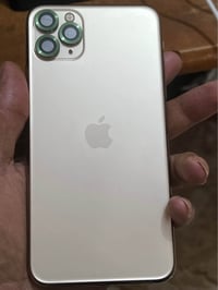 ايفون ١١ برو ماكس • ٢٥٦ • نظيف غير مصلح