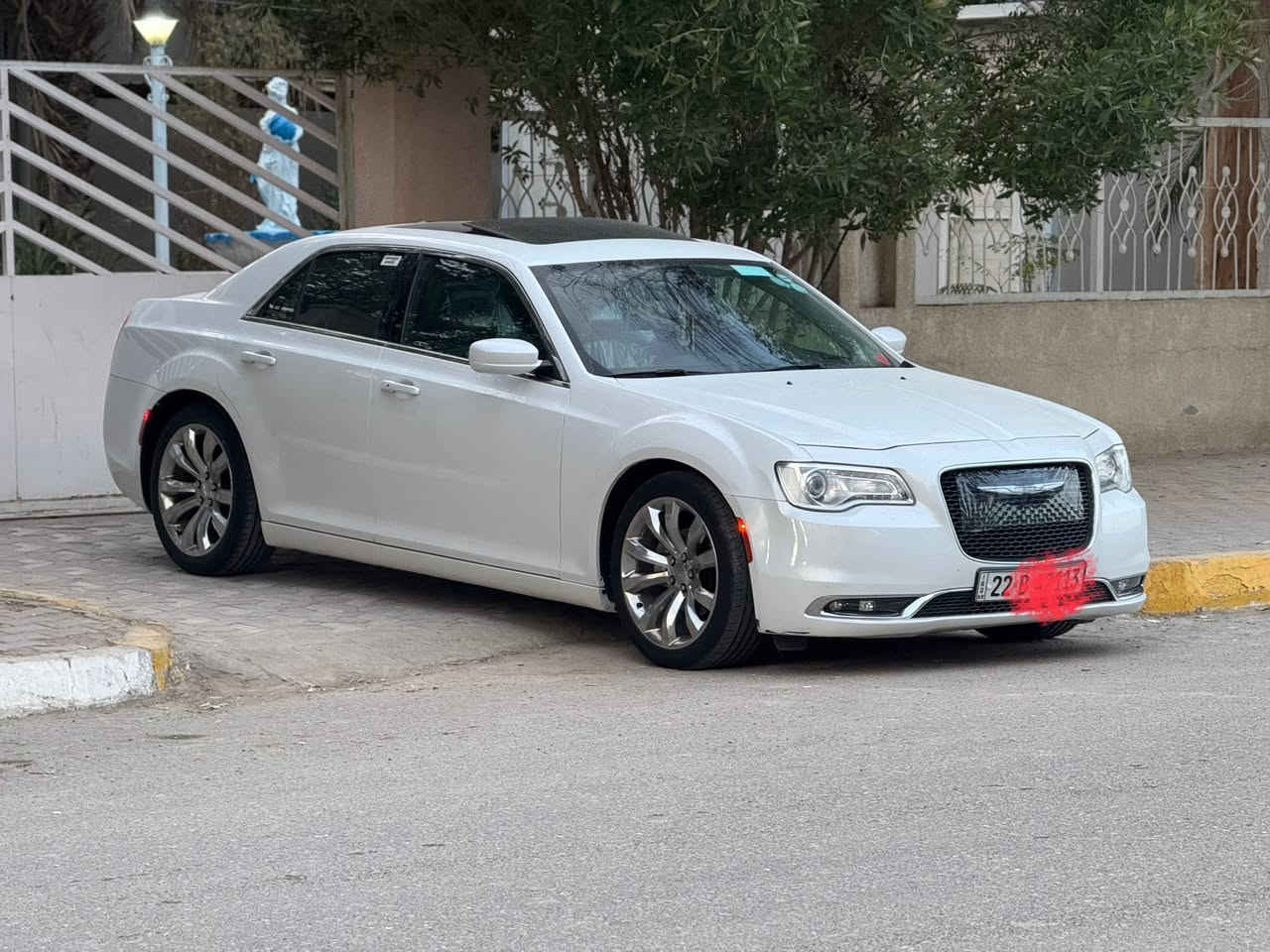 سلام عليكم 
اوباما 16 كلين كفاله 
كندي مكينه كير حداده كفاله 
ماشيه 82 حقيقي
رقم أربيل سنويه جديده
تحويل وكاله
سياره جاهزه مابيه اي نقص 
مكان السياره البصره 
السعر ٢٤٨
***********
