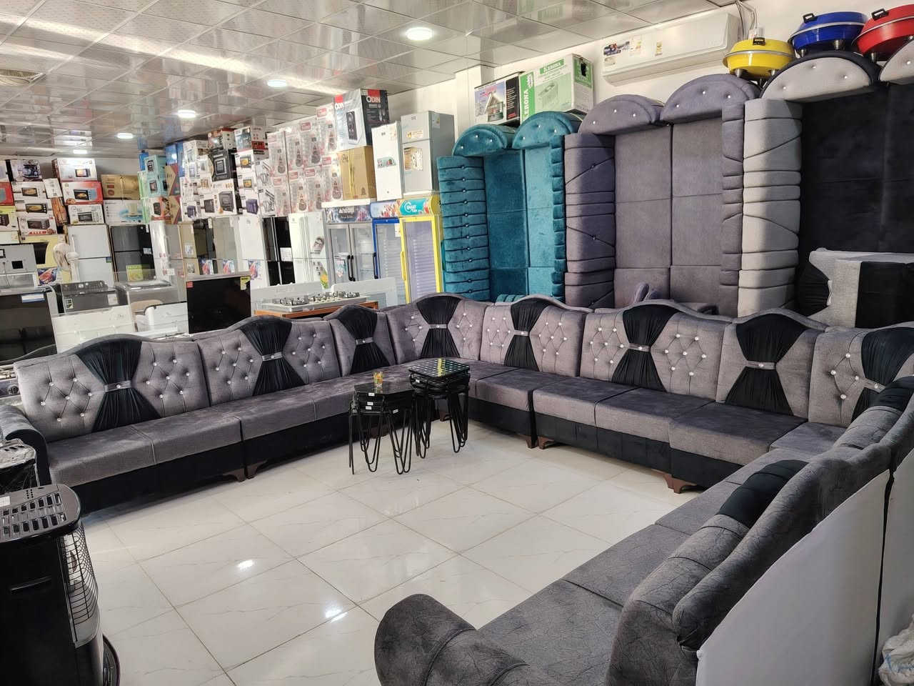 قنافات ديوان عراقي درجة اولى جديد 15 متر 
عرض خاص مدة اسبوع سعر 700
عنوان سنجار مقابيل تربيه تلعفر مجمع الهابش 
***********
