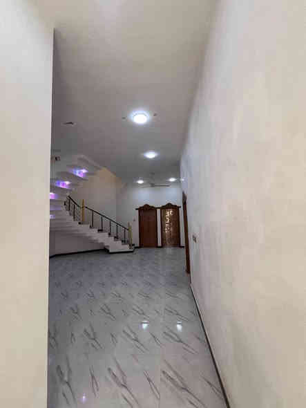 بسم الله ماشاء الله 🪬
هذا البيت من واحد أجمل العروض لدينا .
#المساحة:: 200م / #ركن على شارعين تبليط
…….
إبي الخصيب - حي العسكري - كوت الحمداني 
قرب مدارس صحاري الخضراء الأهلية .
⬅️فارغ وجاهز للمشتري ان شاء الله➡️
……..
طابو صرف زراعي عراقي 🇮🇶
……..
#يحتوي :: كراج واسع مجمع صحيات خارجي
مطبخ . صالة . أستقبال . غرفتين منام . منور 
مجمع صحيات داخلي . درج دائري .
……..
كل ما يحتاجة المشتري متوفر في هذا البيت .
#مغاسل #كيزر #خزانات_ماء #ماطور_بوستر
……..
#السعر_المطلوب :: 115 مليون قابل للتفاوض
……..
#للأستفسار :: ***********
