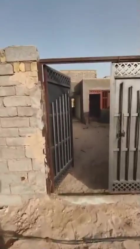 السلام عليكم بيت ابلاش 200 متر تسليم مفتاح يكمله الاخر حبايه السديناويه قرب مجمع بشيرر اب 30 اوبي مجال


**إذا كنت صاحب هذا الإعلان وتريد حذفه لأي سبب، رجاءا أرسل رسالة إلى الدعم الفني**