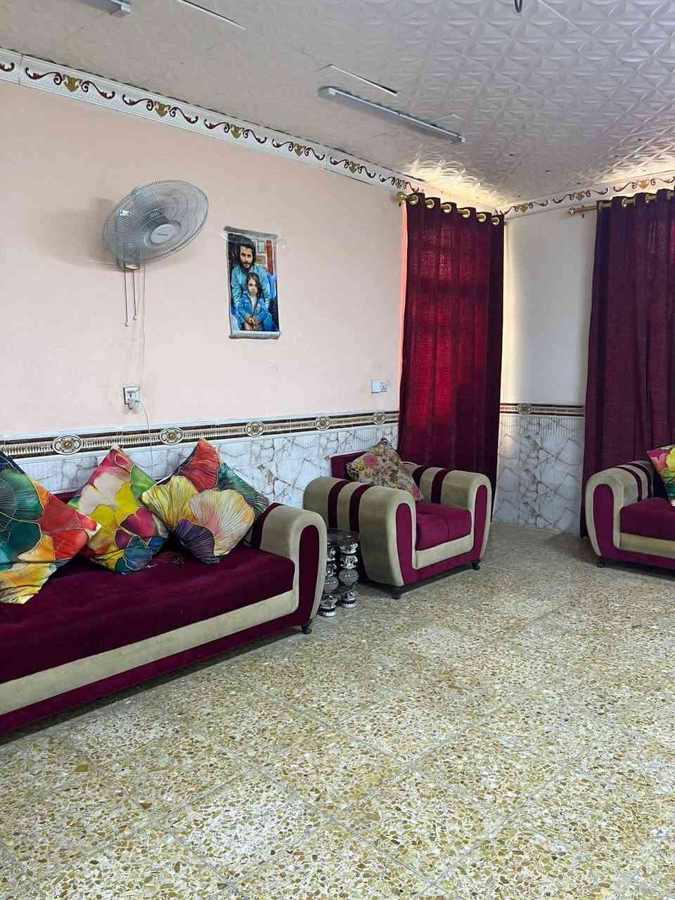 📢 اعلان 📢📢 اعلان 📢 
       👇               👇
⚜⚜ للبيع ⚜⚜ للبيع ⚜⚜
🏠 دار سكني طابو زراعي 🏠 
📐 المساحة  250 متر 📐
🌍 الموقع / الحلة / حي الجزائر /  خلف مستشفى الحياة 
🏡 طابق واحد  يحتوي على 2 غرف نوم  🌺 صاله 🌺 هول  🌺 مطبخ   🌸مجمع صحيات داخليه 2🌹 كراج
📏 الواجهة 10 متر والنزال 25 متر 
📷 صور المنزل مرفقة في الاعلان 👇
 ❓للاستفسار ⚜  زيارة مكتب انكيدو للعقارات والمقاولات في حي الجزائر مقابل مكبس التمور او 📞 الاتصال على هواتف المكتب 
☎️*********** محمد الزبيدي 
☎️ *********** سيد وليد 
☎️ *********** سيد وليد 
⚜⚜⚜⚜⚜⚜⚜⚜⚜
