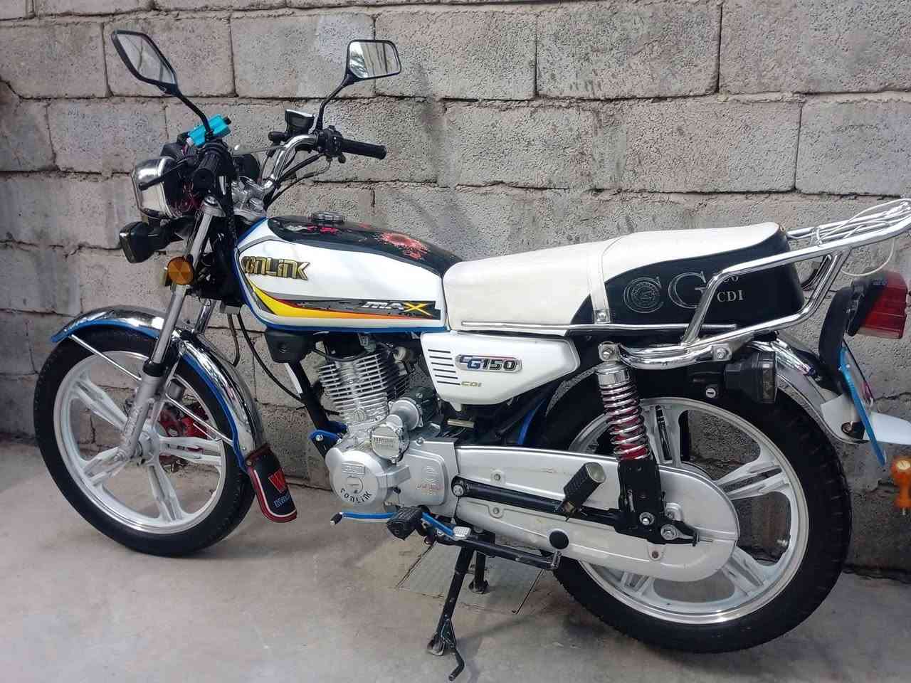 السلام عليكم دراجه 2023 شكل 2024
للبيع اوراق كامله مكينه مامفتوحه شرط شلعه ومعدل كهربائيات كله شغاله دشبول الكتروني كله كامله السعر 475 وبيه مجال متواجد ***********
