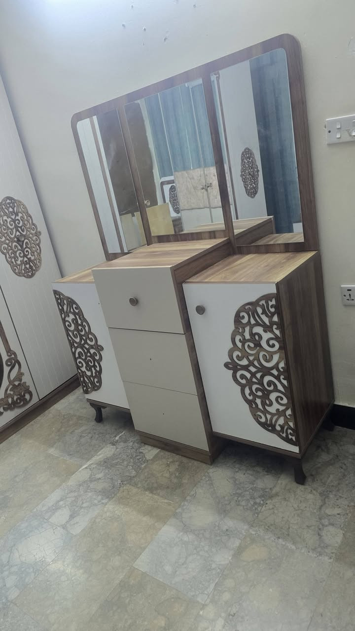 عندي غرفة نوم تركية مستعملة الي محتاج يجي ياخذها مكاني بغداد


**إذا كنت صاحب هذا الإعلان وتريد حذفه لأي سبب، رجاءا أرسل رسالة إلى الدعم الفني**