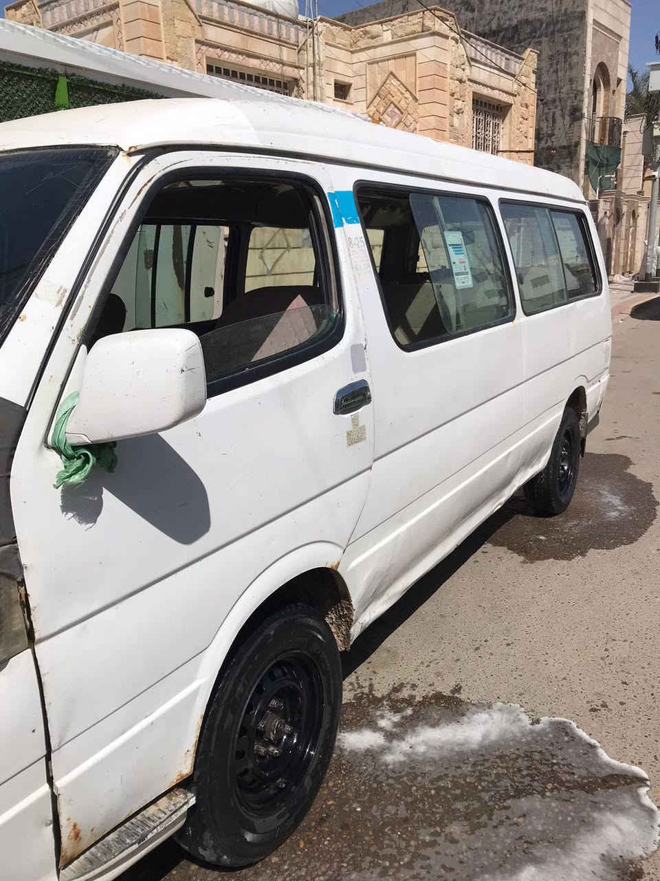 مرحبا جنبي موصليه عضم عاج مكانها ميسان السعر 32 وبيه مجال قليل
***********
