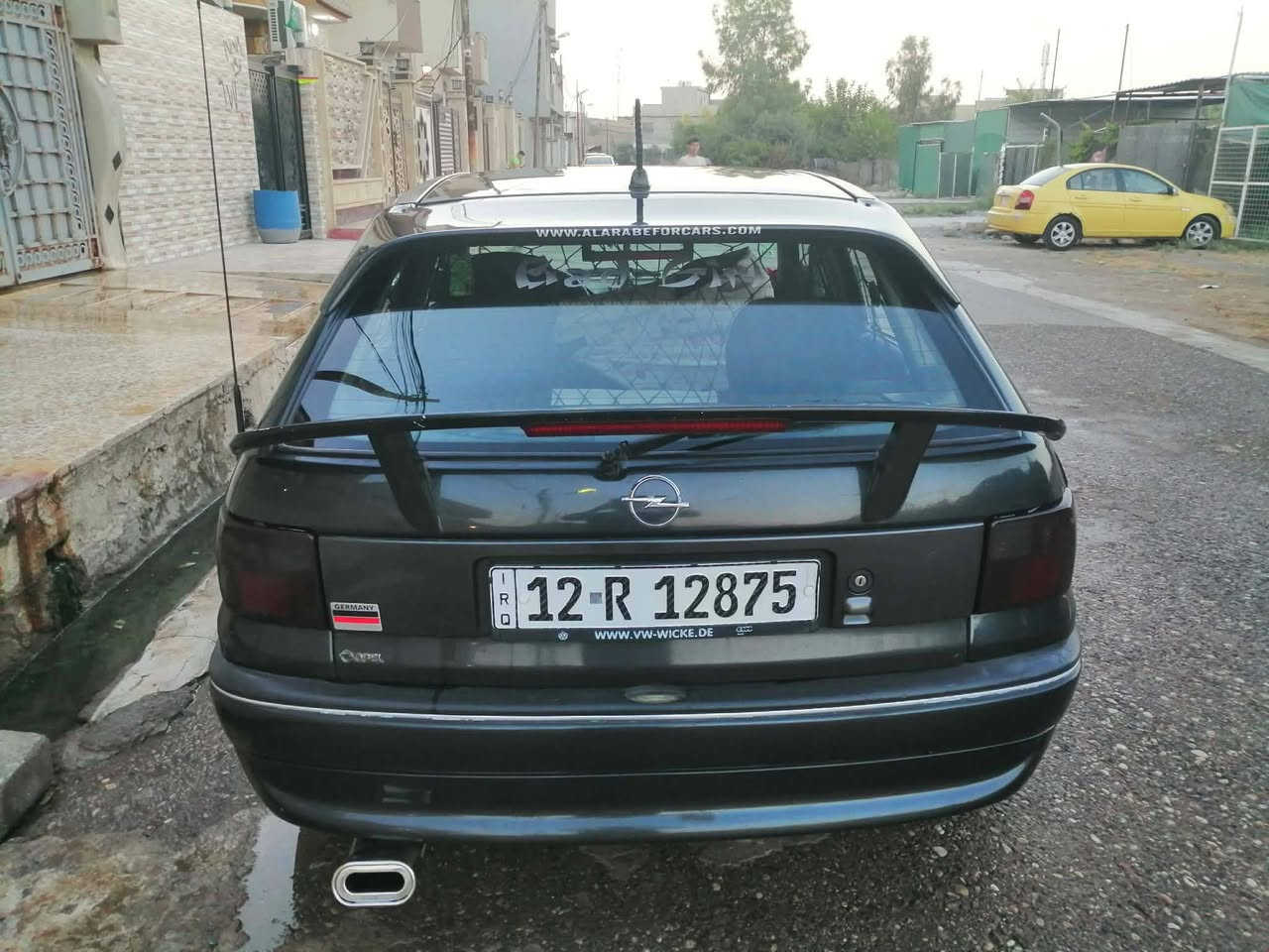 السلام عليكم 
مكلف بالنشر 
سيارة استرا للبيع 
مكينة بيها نفخ 
رقم انكليزي 
موديل 92
السعر 45$
اليبيع بأسمو السنوية تحويل فقط 
هزة جديدة 
سنوية لل2029 تسقط
تفاصيل اكثر الاتصال على الارقام 
***********
***********
