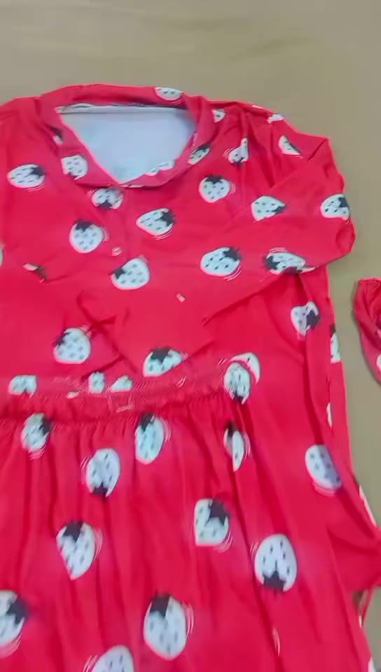 السلام عليكم ورحمه الله وبركاته تراك اوسموه بجامت نوم مكونه من ٨قطع بي الوان وقياسات  السعر٢٠الف والتوصيل مجانا كمية محدودة


**إذا كنت صاحب هذا الإعلان وتريد حذفه لأي سبب، رجاءا أرسل رسالة إلى الدعم الفني**