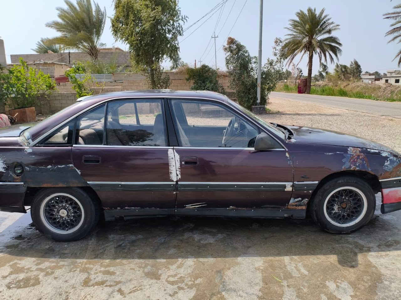 سياره اوبل اوميكه سنويه جديده الحد ٣٠ رقم انكرازي جديد تحويل ثانيوم مكينه كير حداديه تخم تاير كهربيات كله جديد اشاري يتصل ع ***********
