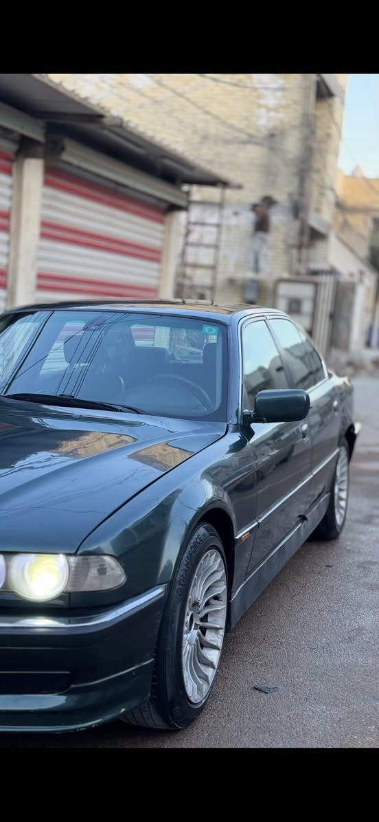 للبيع بلتقسيط تشمل الموضف والكاسب لسكنة بغداد فقط BMW E38 موديل 1996 مقدمة 40 ورقه وبلشهر 5 ورقات
هاتف ***********
