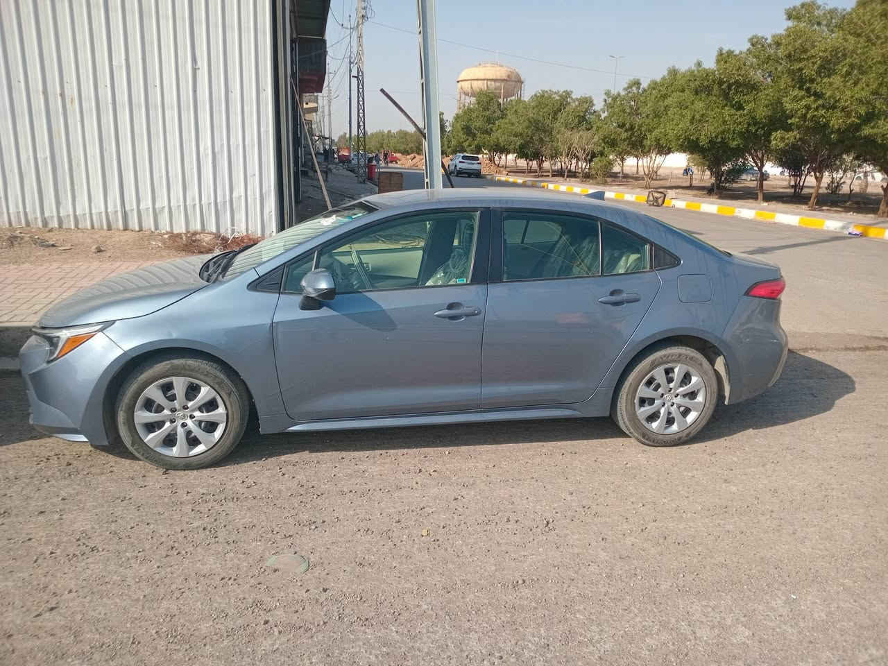 البيع موديل ٢٠٢٣ هايبرد ضرر لبيه طارف لبنيد فقط  موجوده برمادي هاثه رقمي *********** سياره نضيفه
