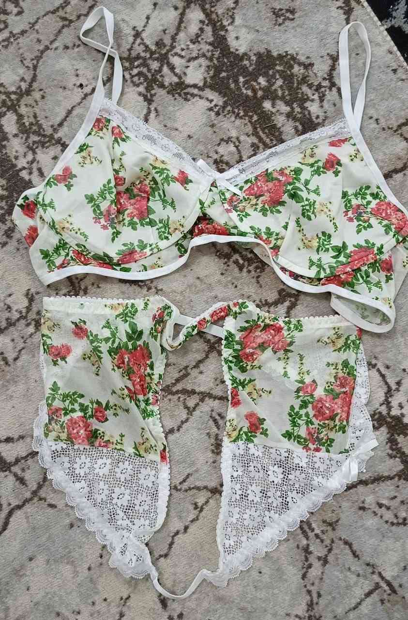 لانجري قطع تخبل 21 محسوبات 20 قطعه 40 مع التوصيل


**إذا كنت صاحب هذا الإعلان وتريد حذفه لأي سبب، رجاءا أرسل رسالة إلى الدعم الفني**