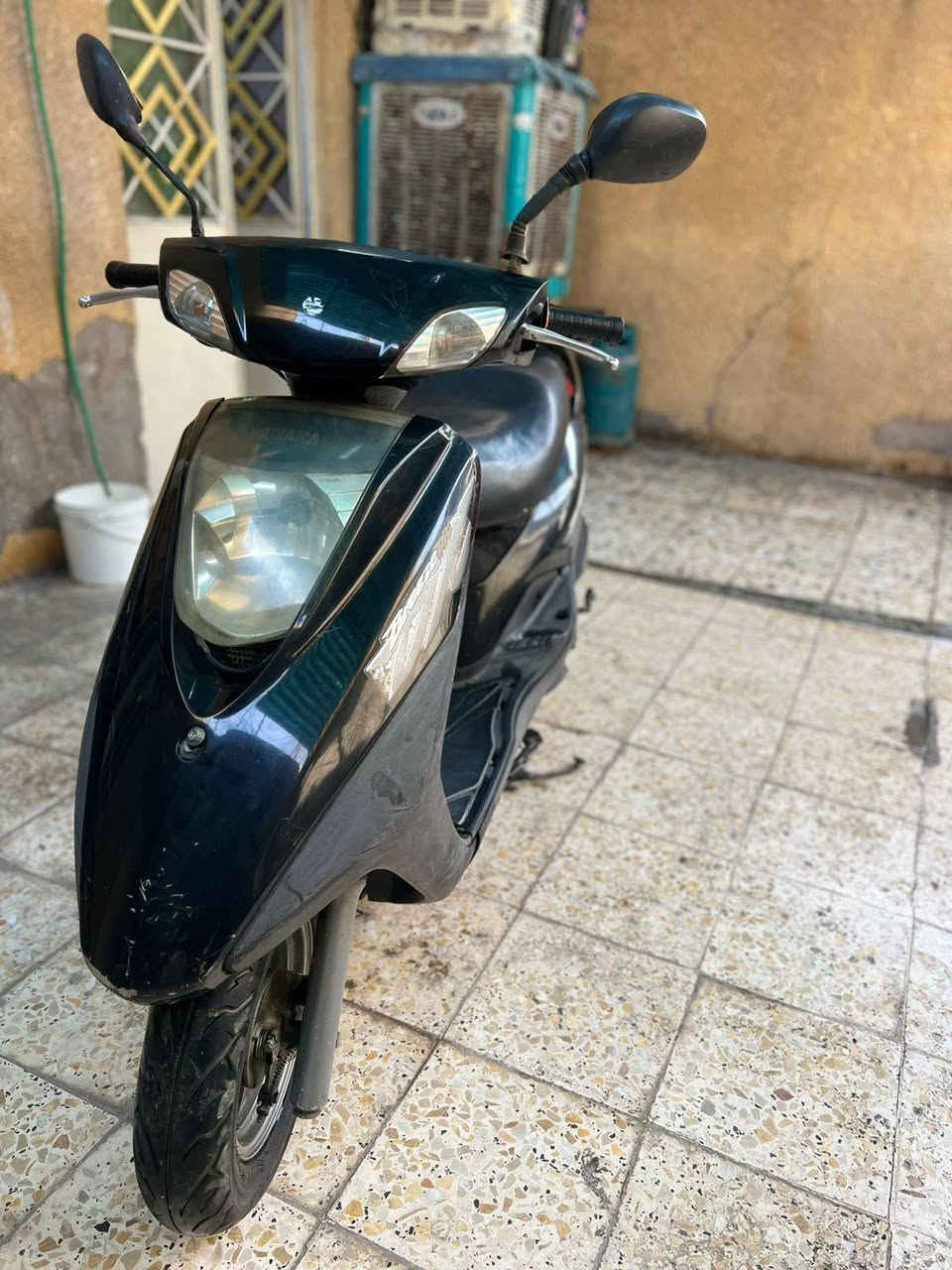 دراجة بريز سرعة 140 لوك مكينة ممفتوحة وكابريتر اصلي مالتهة مملعوب بيهة ابد نضافتهة موضحة بلصور والفديوا السعر 900 بيهة مجال للشراي مكاني بغداد الجديدة قرب جبار ابو الشربت الشراي يتصل  ***********
