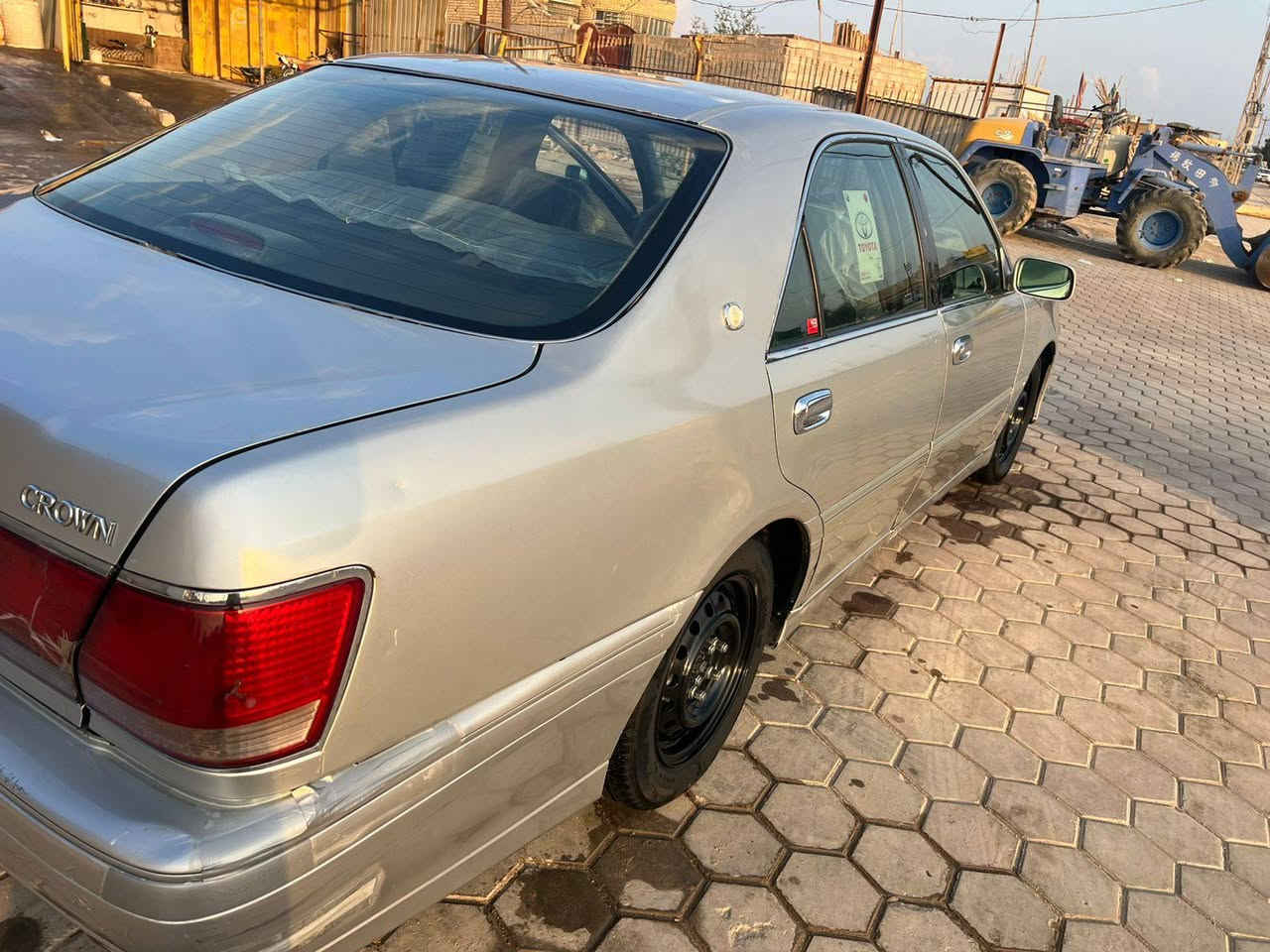 ملكه ديفوار الزغير شاصي 71مكينه وكير وحداديه كفاله تبريد سياره داخل اسود سياره كارتون رقم الماني بدون سنويه لتواصل اتصل ***********الخاص نقول علمن اني مكلف بنشر
