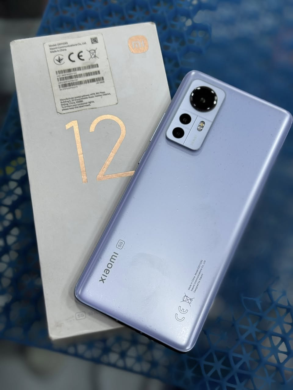 سلام عليكم
شومي 12 
ذاكره 256/12
كامل ملحقات 
نظافه 98 بي طخه بسيطه كلش يم ايسي الشحن مااثره 
نسخة عالمي 
معالج Snapdragon 8 Gen 1
شحن سريع 67
سعر 275 وبي مجال 
مكاني بابل قضاء الكفل
متوفر توصيل لجميع محافظات 
***********
