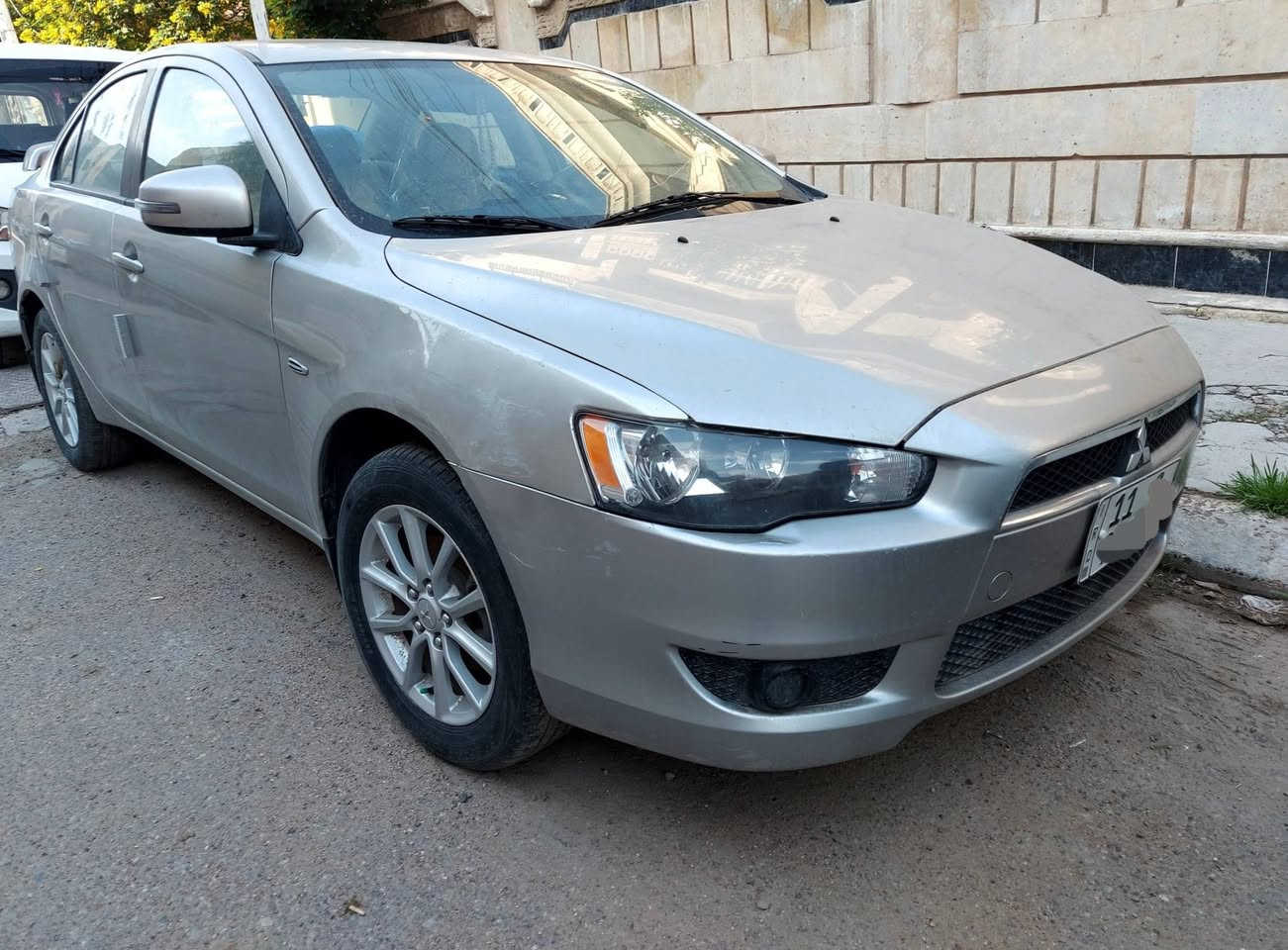 السلام عليكم 
للبيع لانسر قرش موديل 2016 لون شمباني استلام 2023 من الشركه رقم بغداد بأسمي ماشيه 39 الف فقط مكفوله فقط بيها بارد بالجاملغ الامامي الايمن محرك 1600 كير اوتو شاشه اندرويد تحكم ستيرن فتحت سقف جناح خلفي بلادي كامرة خلفيه واماميه ويل كب بلوجكترات السياره جديده السعر 132$ وبيها مجال بسيط للاستفسار ***********
