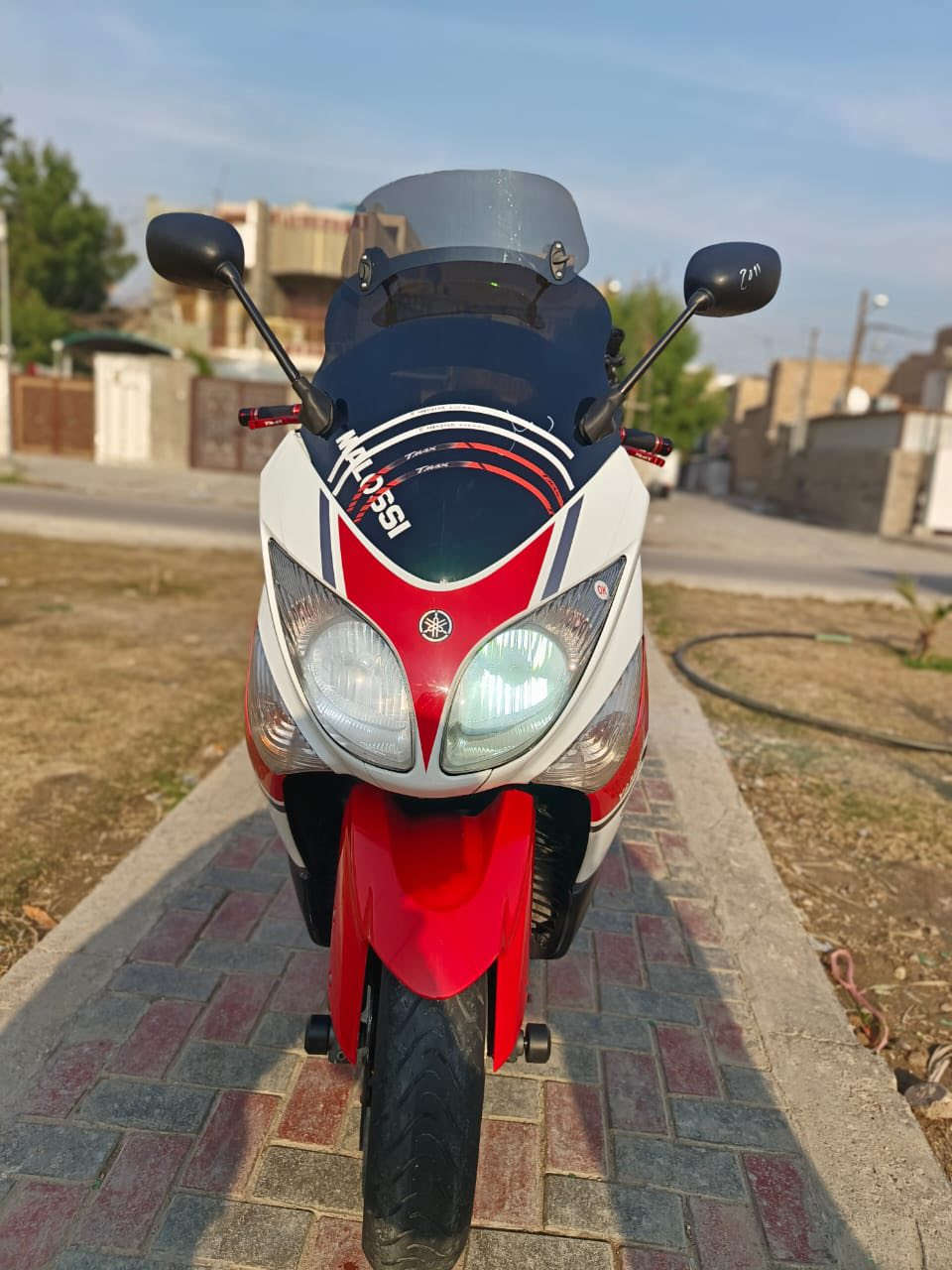 سلام عليكم شباب تي ماكس ٢٠١١داجه كفاله  مكينه مكفوله بيه كلج مالوسي دراجه بيه تزويد سعر 35ورقه العنوان مدينه الصدر رقم الهاتف ***********
