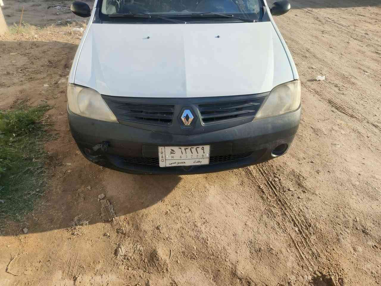 السلام عليكم
سيارة رينو لوكان كير عادي موديل 2009 
ماشية ١٠٠ الف 
كير ومحرك بلادي كلشي ممبدل بيهن 
السنوية ساقطة 
السيارة جاهزة 
العنوان بغداد دورة... السعر ٤١ وبيه مجال بسيط 
الرقم ***********واتساب
