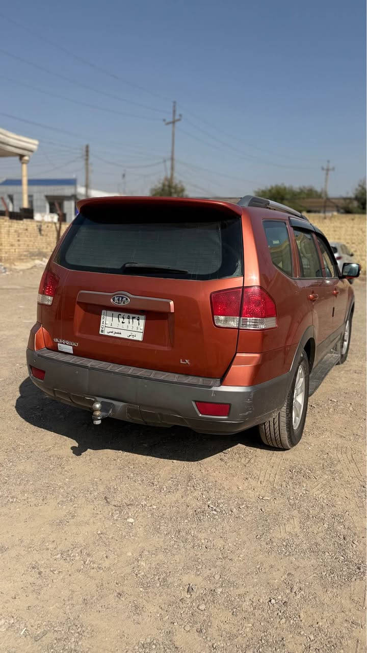 مهافي 2009 مكفولة عدا شبر بارد بالجاملغ الايمن 
بصمة 
تشغيل عن بعد 
حساسات خلفية 
اشاير 
كامرة 
شاشة 
السيارة بلادية اي نقص مابيها 
*********** عمارة, ميسان
