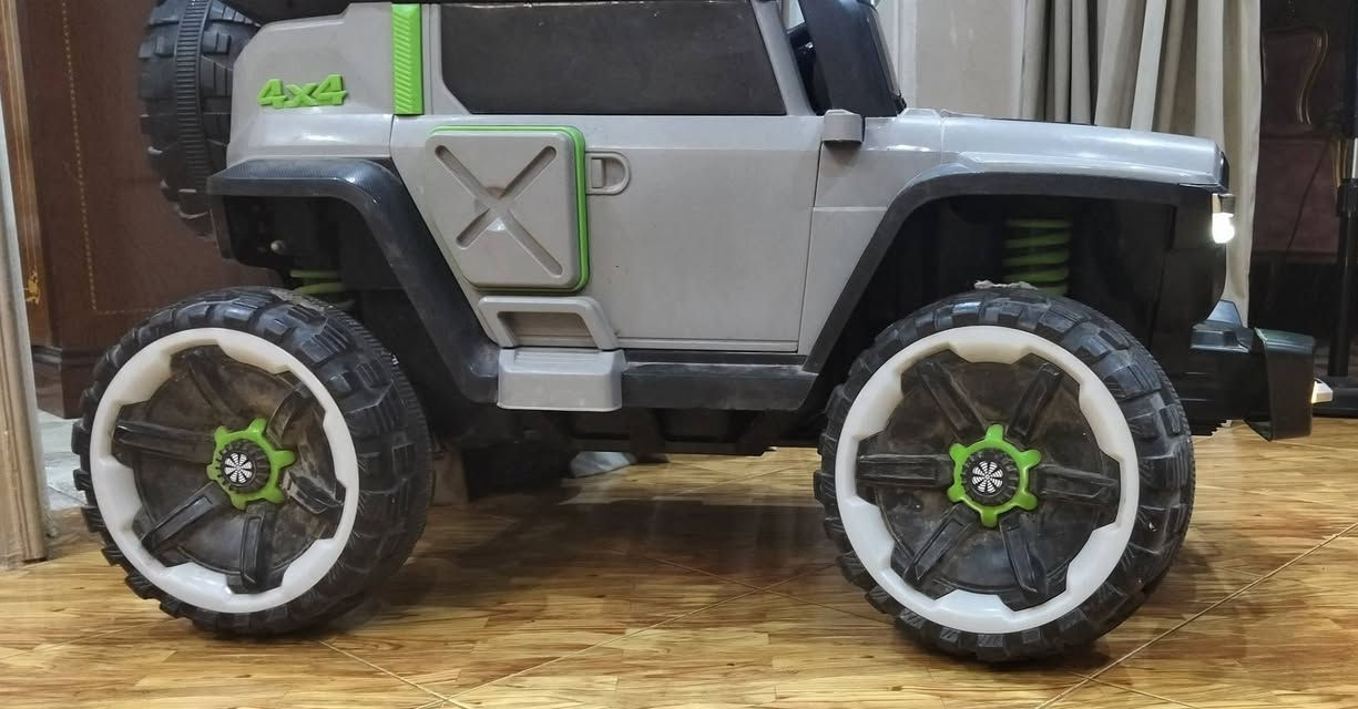 سلام عليكم
يوجد عربيه 4×4  استعمال منزلي


**إذا كنت صاحب هذا الإعلان وتريد حذفه لأي سبب، رجاءا أرسل رسالة إلى الدعم الفني**