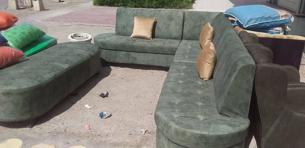 معملنا انتاج جديد التخم والديوان والجلسات العربي العمل حسب الطلب الموديل يعني الشغل بي ظمان العنوان بغداد شارع فلسطين       ***********      وتساب   باقي  التفاصيل  عند   اتصالك    لان كل تخم واله  تفاصيله بغداد, العراق
