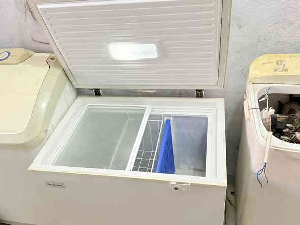 غساله شرط الشغل 
مجمده بوكس شرط التجميد والنظافه 
الشطره ***********
