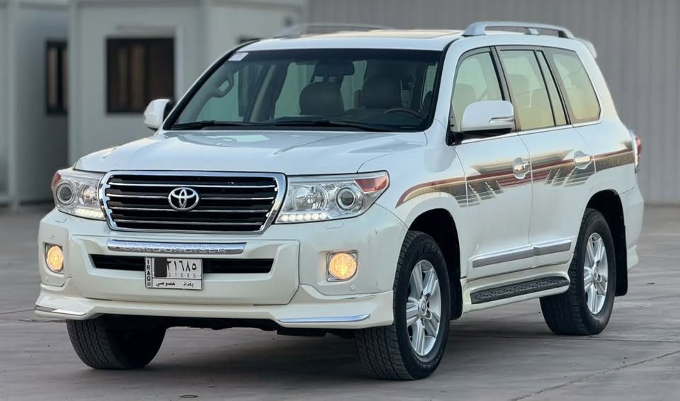 🚘 LAND CRUISER G.XR 🚘
تويوتا لاندكروزر مديل 2012 بريم اصلي محرك 6 سلندر فول مواصفات بصمة. فتحة. طفاية حريق. 3 قطع تبريد. مناخ منفصل. تحديد مسار. مثبت سرعة. مانع انزلاق. فورويل. مقاعد كهرباء. مري كهرباء. حساسات امامي + خلفي. نقطة عمياء + مواصفاته آخرى 
السعر : 29.000$
للأتصال : ***********
العنوان : بغداد البياع
