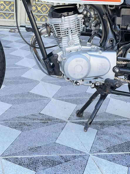 السلام عليكم دراجه للبيع  تعمير 23 
السعر (550 ) وبيها مجال قليل  كلك كلك***********
