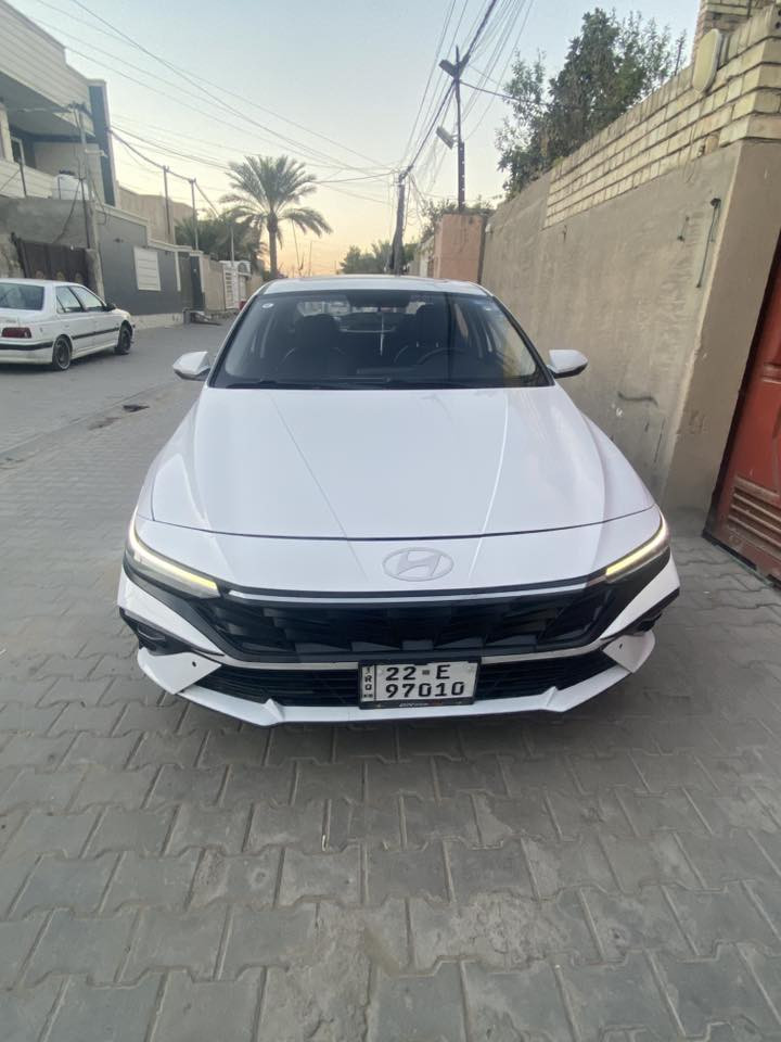 السلام عليكم
النترا
موديل ٢٠٢٤
فول مواصفات 
رقم اربيل تحويل ثاني يوم 
باسمي السياره والهزة غير نافذة
سلايد 
حساسات امامية خليفه 
كامره خلفيه 
هندبريك دكمه  
اوتو هولد 
٤ انطمه قياده 
يكو 
كانفورت
سبورت 
سمارت 
 مانع انزلاق 
حساس  تاير 
مري كهرباء
تحكم سترين جهتين 
بيها بارد شبر باب السائق والدعامية الامامية مصبوغة

ماشيه السياره ٣١ الف 
العنوان بغداد 
الهاتف  ***********
سعر ١٣٨ بيه مجال قليل
