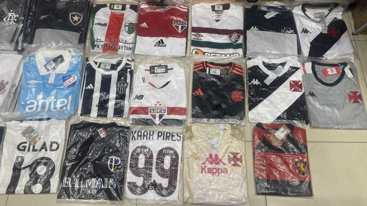 دريس  فقط  بدون شورت 

اندية برازيلية براندات ماركات معروفة اصلي صناعة برازيل وڤيتنام وتايلند 
سعرالقطعه    4000     جملة      3500
  مشتريهن بفلوس من البثوث  ارخص من الفانيلة الداخليه  
 عنواني بغداد المنصور 
   للتواصل ***********     وات ساب
