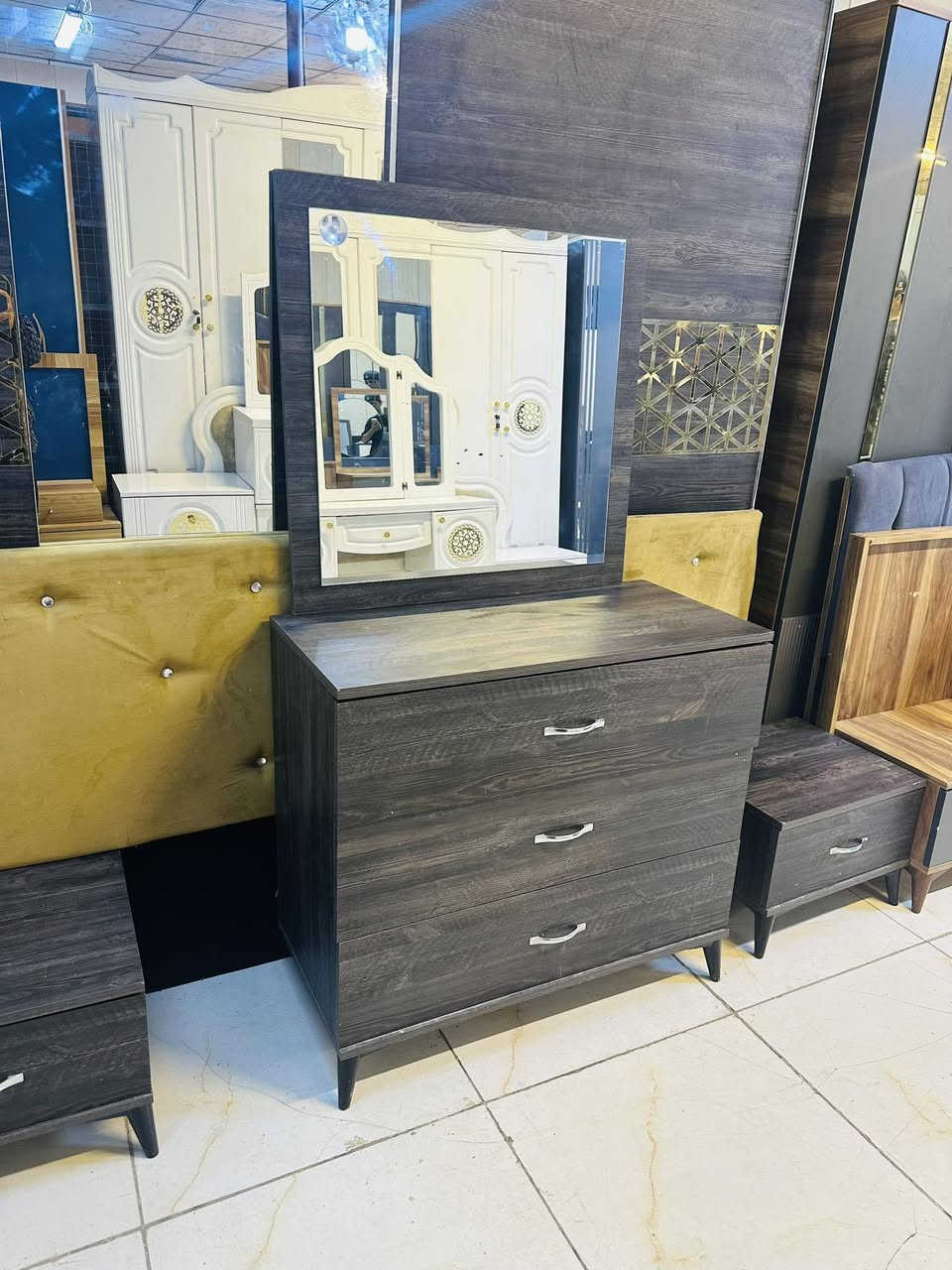 للبيع بسعر مناسب


**إذا كنت صاحب هذا الإعلان وتريد حذفه لأي سبب، رجاءا أرسل رسالة إلى الدعم الفني**