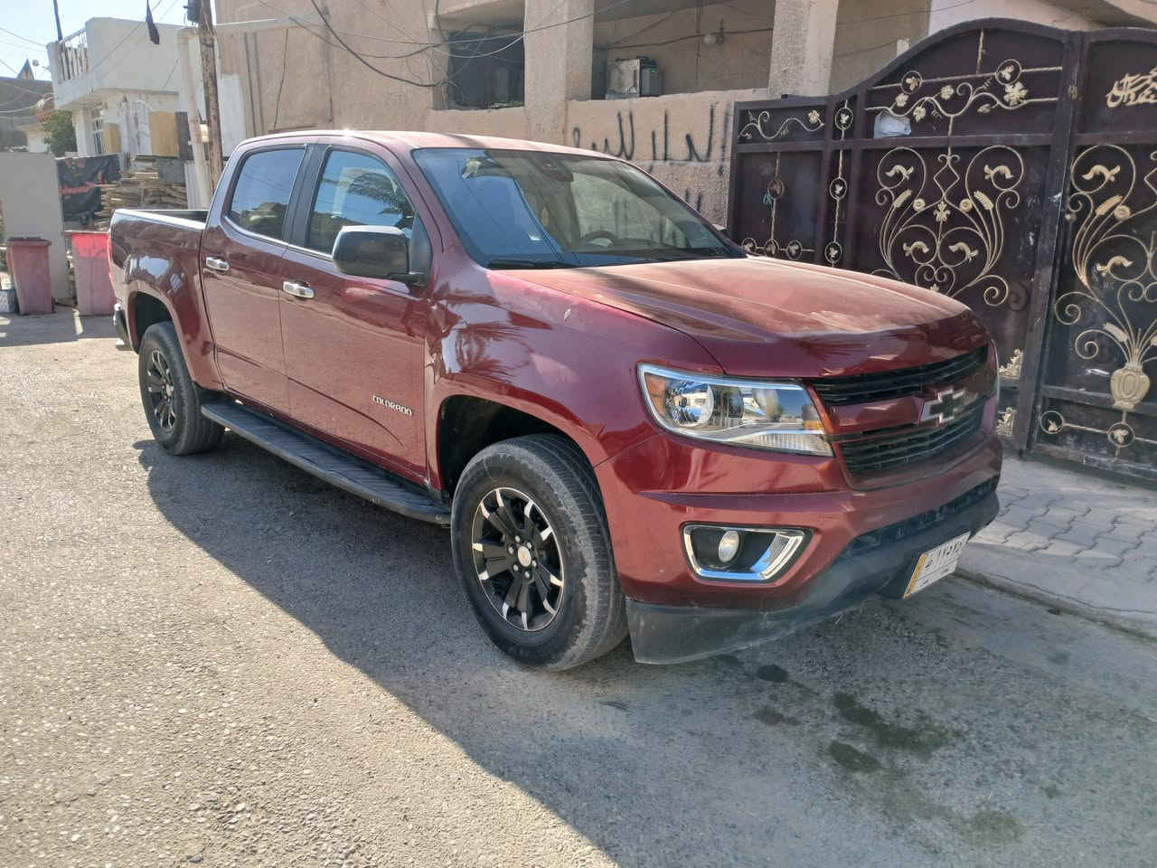 شوفرليت كوالرادو فول مواصفات ماعدا الفتحه سياره بيهه صبغ ٣قط بجم جاملغ أمامي ودعاميه اماميه وبنيد الجاملغ الثاني بي شخوط بخيته جماليه محرك ٦سلندر ممتاز السعر ١٧٥ ورقه وبيهه مجال بسيط مكاني بغداد ***********بيع
