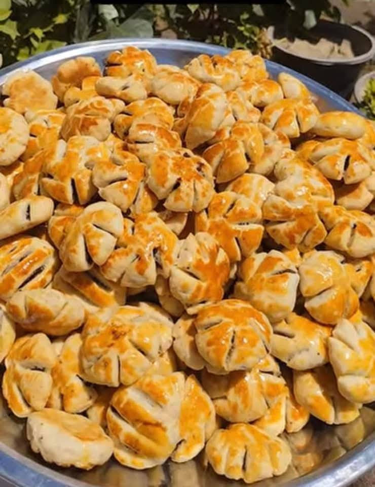 السلام عليكم حبايبي 
وفرنا لكم كافه المعجنات حسب طلباتكم فطائر باللحم لحم بعجين من بيتزا 🍕 كبه حسب طلباتكم باسعار مناسبه وراسلوني على هذا الرقم *********** متوفر خدمه توصيل
