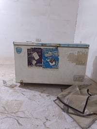 للبيع • سعر خاص • مكان الفجر