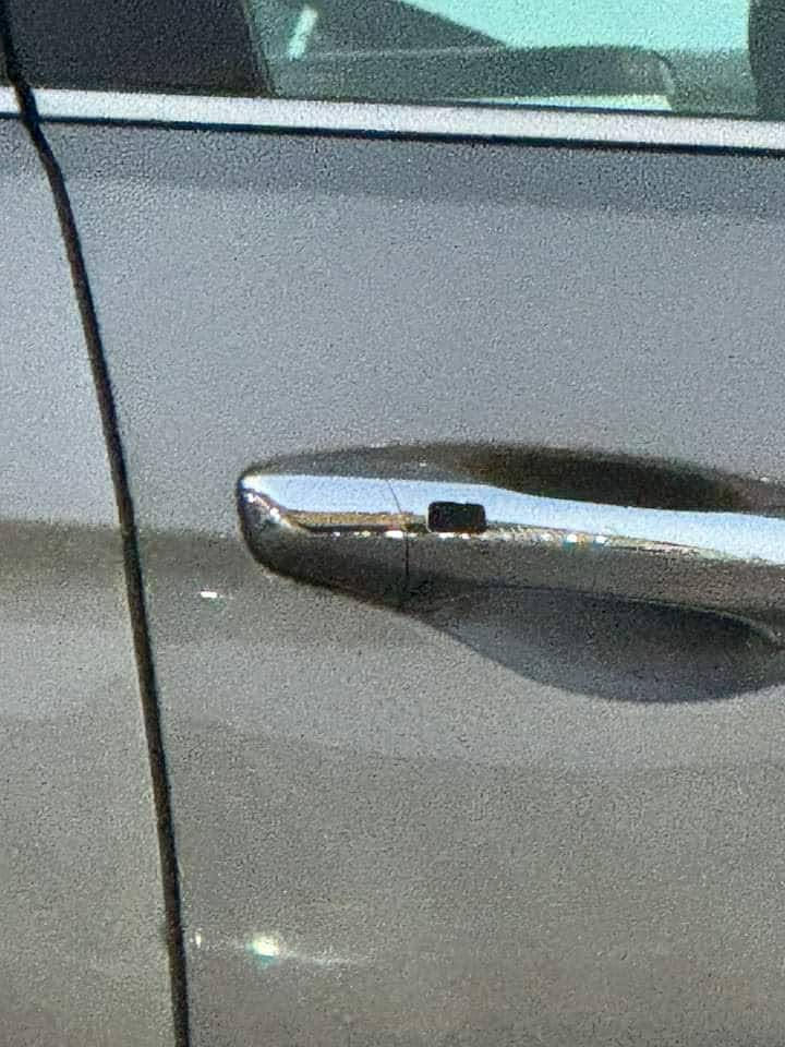 سنتافي ٢٠١٤ امريكي
فول مواصفات بيها قطعتين

رقم ذي قار انكليزي

جاهزة للبيع

للاستفسار الاتصال على الرقم ***********

مكانها ديوانية
