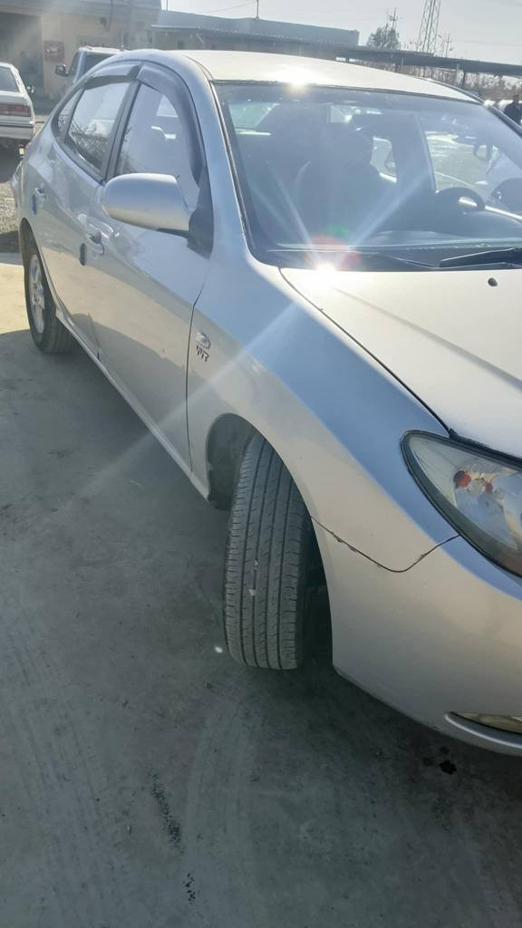 بەناوی خودای گەورە ئاڤانتی بڕاوەی دووبەی 2009 ئیکۆ بێداعمولێدراو بەشەرتی سەقف بۆیاخی نەبێ  کە ڤەر گۆڕاو نەبێ گێڕومە کینەو کارەبای و تەقەو ڕەقەی بە شەرت  خایسو ڕزیوی نیە ماڵی دۆستە سعری 48 گلا
له سياسيقم
*********** حلبجة, السليمانية
