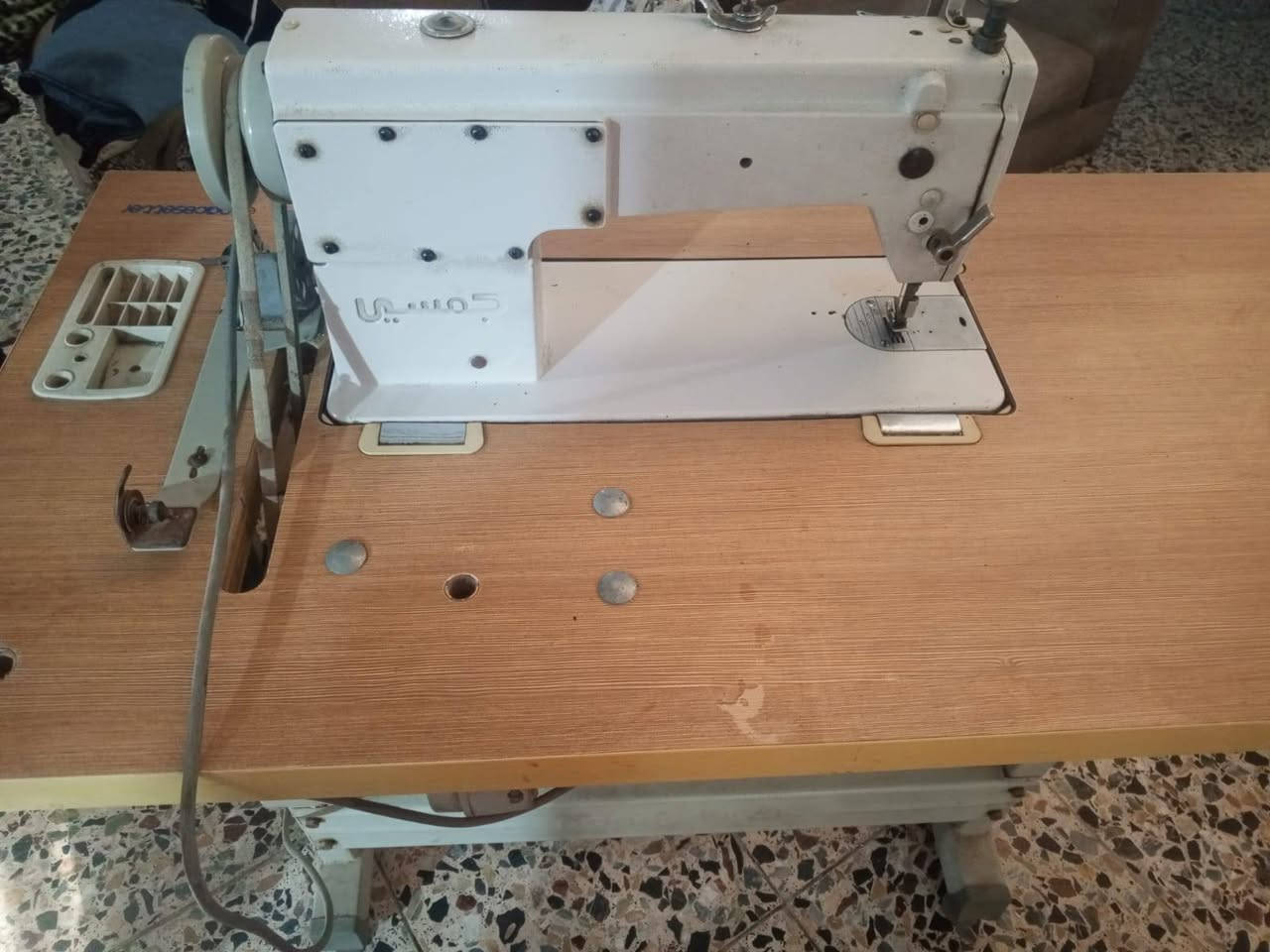 مكينة خياطة صناعية نظيفة نوع (جمسي).


**إذا كنت صاحب هذا الإعلان وتريد حذفه لأي سبب، رجاءا أرسل رسالة إلى الدعم الفني**