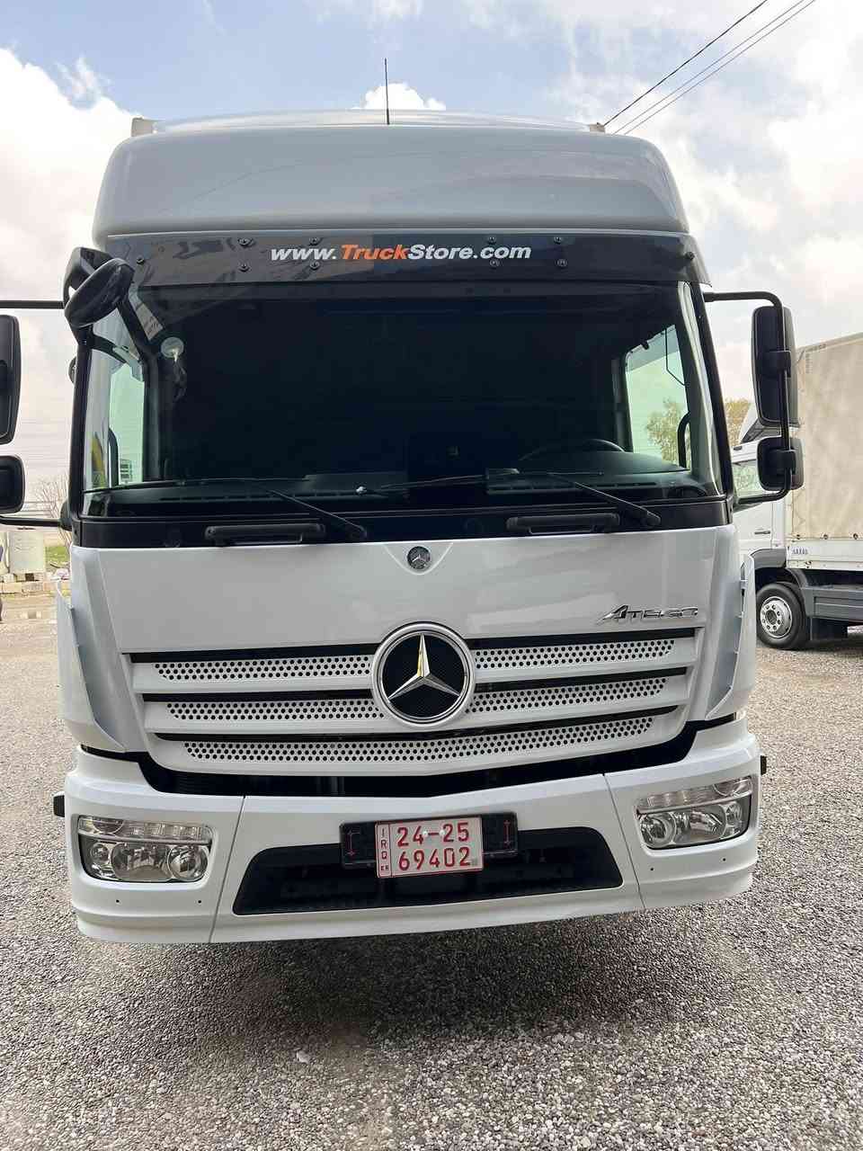 مارسيدس اتيگو 1230 موديل 2017 فول مواسفات طول بودى 725مترعنوان اربيل قوشته په طريق كركوك موبايل ***********/***********/اسيا ***********
