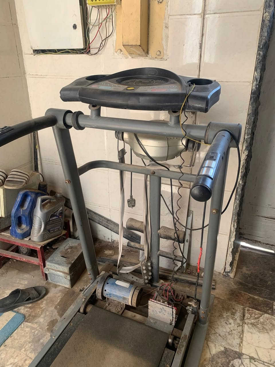 جهاز. جري. يحتاج بس. تبديل كارت. ماطور. مابي شى. شغال هذا الغطاء مكسور. باب اول جهاز يخبل بشغل. يردونة١٠٠. وبي مجال. بسيط 

مكان الشعب قرب سوك شلال


**إذا كنت صاحب هذا الإعلان وتريد حذفه لأي سبب، رجاءا أرسل رسالة إلى الدعم الفني**