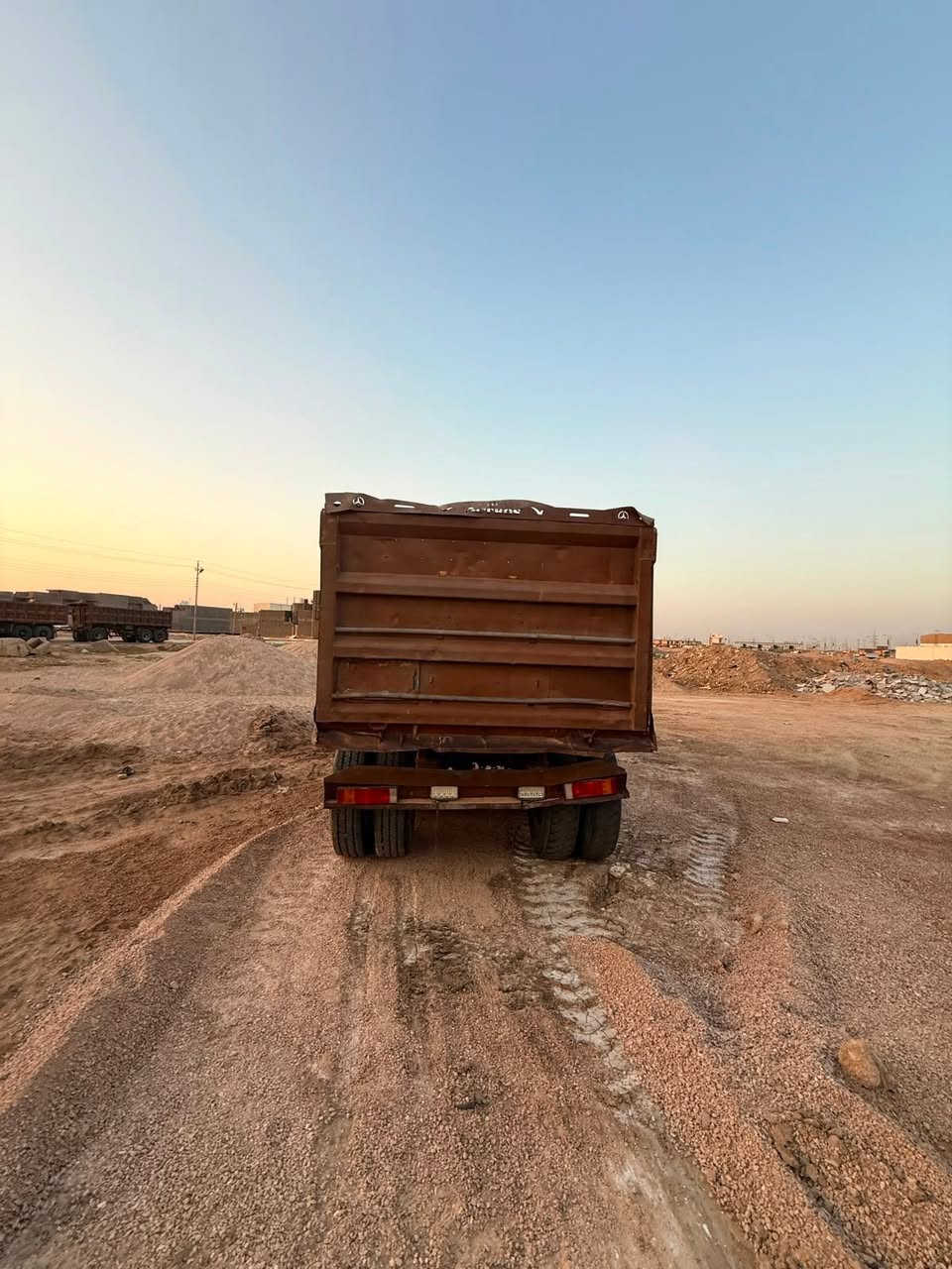 عربانه حوضيه للبيع السعر 80 وبيه مجال مكان السماوه ***********
