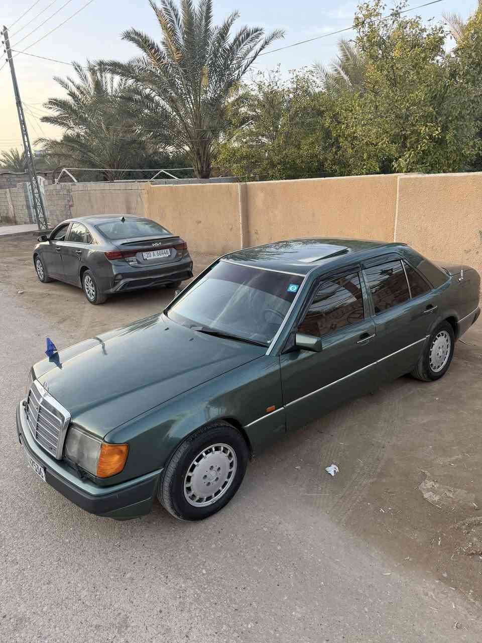 مارسدس 1991 دب مكينه كير صدر قواعد كله مكفول شرط ميكانيك كله شغال 
السياره مال جناي احله من الصور 

سنويه باسمي رقم بغداد هزه جديده 

مكان السياره ديالى تقاطع القدس 

السعر 65 

***********
