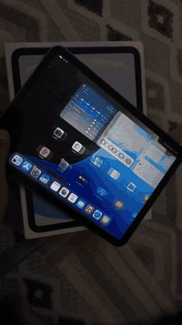 ايباد 11  ذاگرة 128 بطارية 97 نضيف شخط ما بيه  كامل ملحقات العنوان بغد...