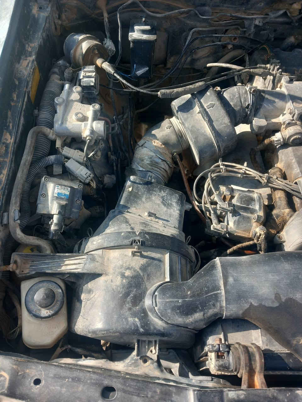 السلام عليكم ورحمة الله وبركاته بطه للبيع محرك كير اكسل شاصي شرط خير من الله سياره جاهز للشغل ولخارج بلادي ماعدا الوضح بالصوره سنويه ل /30 /20  /12/نينوى  السياره اصولي  / السعر 40 / ورقه  وحياكم الله  للتواصل *********** \ ***********\ 

/
