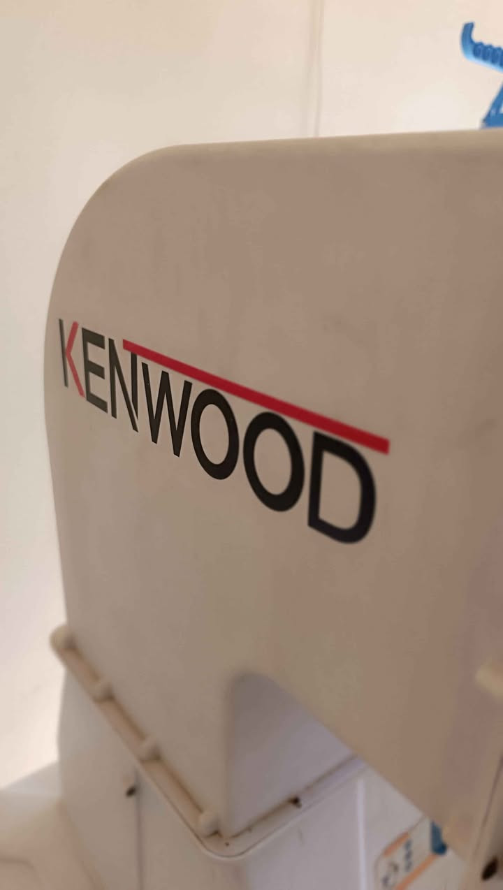 كنفيره انفيرتر 
الشركه/Kenwood 
 اقل استهلاك للكهرباء 
تحتوي على 3 سرع
4 شبج حمايه من الغبار بعقوبة, ديالى


**إذا كنت صاحب هذا الإعلان وتريد حذفه لأي سبب، رجاءا أرسل رسالة إلى الدعم الفني**