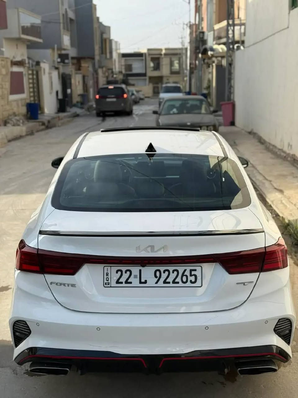 السلام عليكم
كيا فورتي موديل 23 

فول مواصفات 1/1

محرك 16توربو                                                       ضررها باب امبدل ومصبوغ.                                     السياره حيل حيل حلوه 

مواصفاتها.

سلايت

تشغيل عن بعد 

ابواب وصندوق بصمة

كاميره خلفية دواره 

رادار توقف ذاتي مانع اصطدام

رادار جانبي

هندبريك بصمه. 

اوتو هولد

سماعات هارمن كاردن

كشنات تدفئة +تبريد

كشنات جلد وكهربائي

ثلاث وضعيات للقيادة (ايكو - سبورت_سمارت) 

اضواء ترحيب عند الاقتراب 

مثبت سرعة ذكي (التحذير عند مغادرة المسار) 

نقطة عمياء 

رقم جديد اربيل

مكان السيارة /اديالى السعر خابرني وتدلل 

تفاصيل والسعر الهاتف واتساب ‏‪***********‬‏
