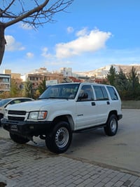 موديل 2000 • محرك ٣٠٠٠ • دبل ايرباغ