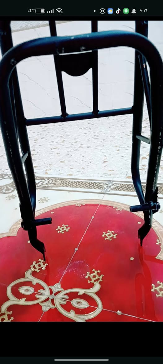 سلام عليكم سوبايه طبقين ثگيل  للبيع سعر 13 بعدهي جديده رقم ***********
