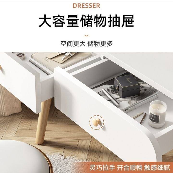 🖤🖤ميز مراية بشكل مميز 🖤🖤
🔴 اللون ابيض
🔴 قياس 80×40×120
🔴خشب ام دي اف 
🔴مرآة مع انارة لد مع طابورية 
✅️السعر  ٧٥ الف والتوصيل مجاني 🔥


**إذا كنت صاحب هذا الإعلان وتريد حذفه لأي سبب، رجاءا أرسل رسالة إلى الدعم الفني**