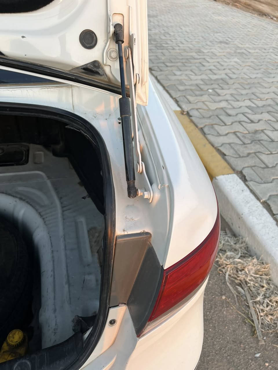 سوناتة مقدس ٢٠١٠ خليجي ٢٤٠٠
٥ كير رقم بابل نكليزي بسمي مكينة بلادي تخم تاير حدادية امامي خلفي داخل بيجي فول موصفات عدة لفتحة عنوان بابل شوملي تصل *********** لسعر ١٢٧ وبيهة مجال
