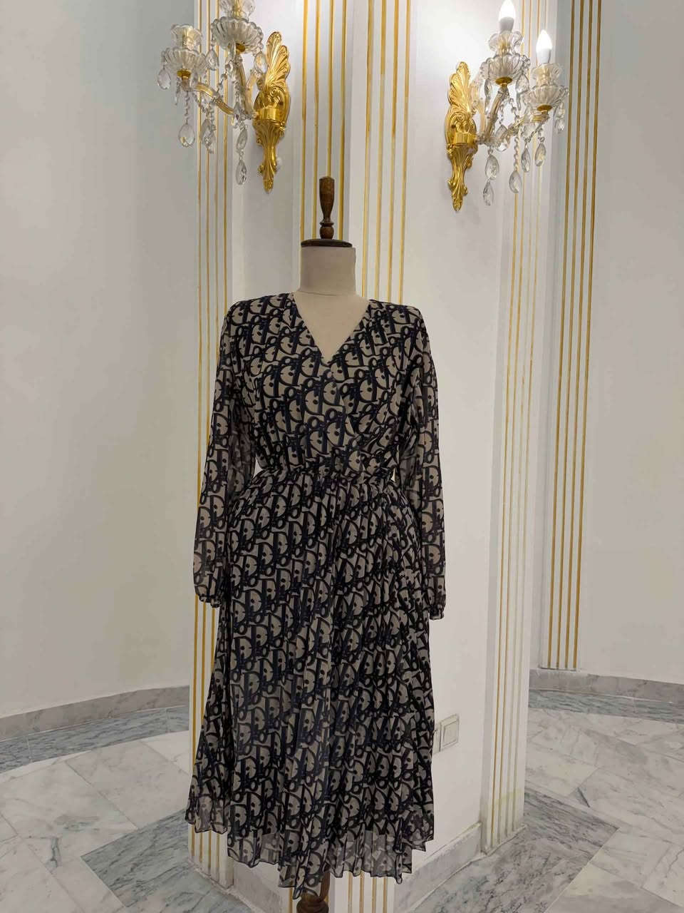 فستان شيفون مبطن درجة اولى ✨ 😍 

الخامة: شيفون عالي الجودة مع بطانة داخلية ناعمة.

السعر 33 الف 

قياسات تبدأ من 38 إلى 52

 يتوفر توصيل لجميع المحافظات 5الاف حلة, بابل


**إذا كنت صاحب هذا الإعلان وتريد حذفه لأي سبب، رجاءا أرسل رسالة إلى الدعم الفني**