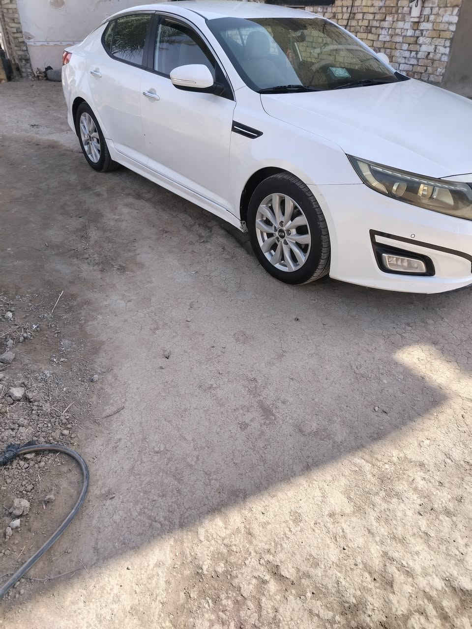 اللهم صلي على محمد وال محمد 
رمضان كريم السلام عليكم 
مكلف بلنشر 
كيا اوبتما موديل 2015 رقم قادسيه دولي وسنويتها لل 2029
السياره مكفوله من الضربه والفتح والتبديل عدى بارد بسيط 
ماشيه السياره 162الف كيلو متر حقيقي 
السياره مكينتها 2000
حساس امامي خلفي 
مري شفط، 
تبريد قطعتين ، 
خمسه ويل كب 
شفتات ستيرن ، شاشه
السعر $145وبيها مجال بسيط 
مكان السياره ديوانيه/ قضاء عفك 
للاستفسار ***********
